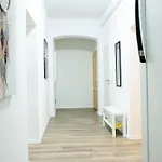 Appartement Place To Sleep - Kassel: Direkt An Der Uni Kassel