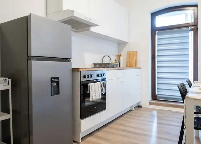 Place To Sleep - Kassel: Direkt An Der Uni * Kassel